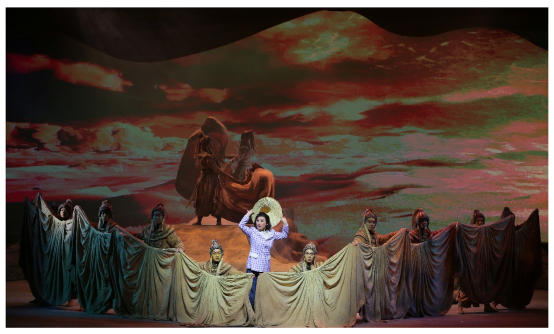 秦腔现代剧《生命的绿洲》剧照。主办方供图